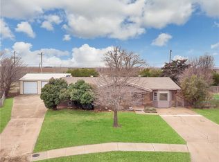 716 W Lark St, Altus, OK 73521