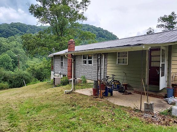 2nd image of 436 Lower Georges Fork Holw