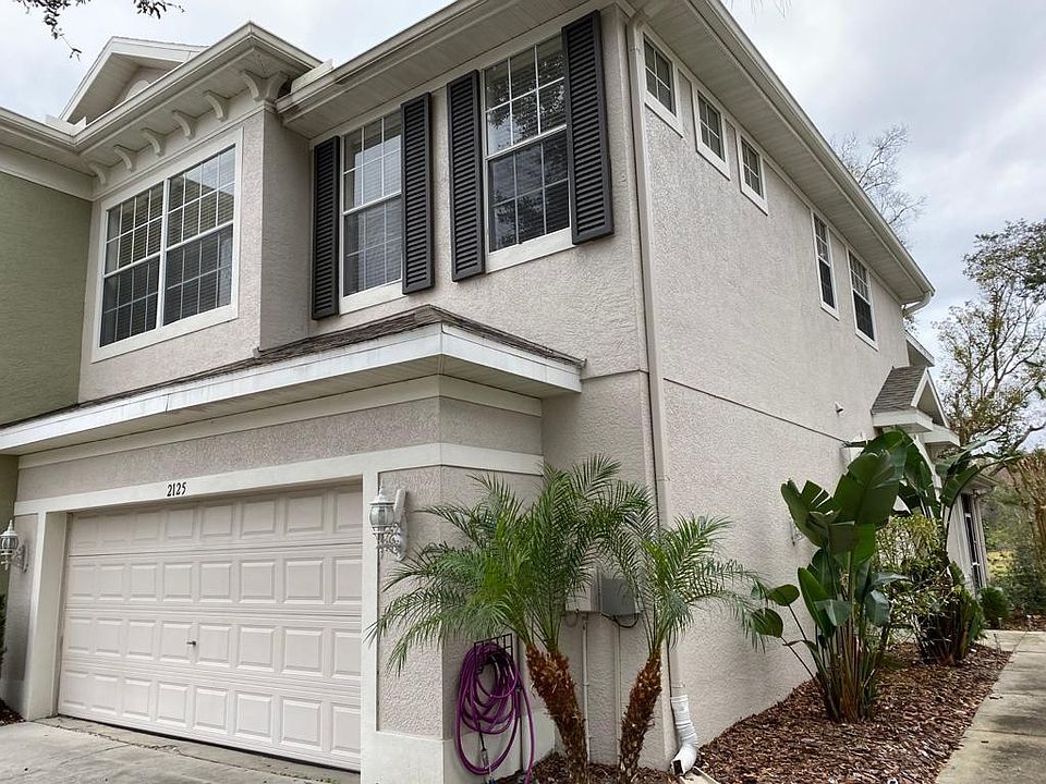 1st image of 2125 Park Crescent Dr