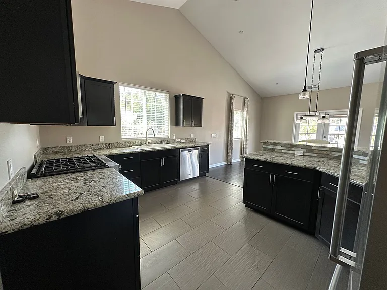 58064 Bonanza Dr — Photo 8