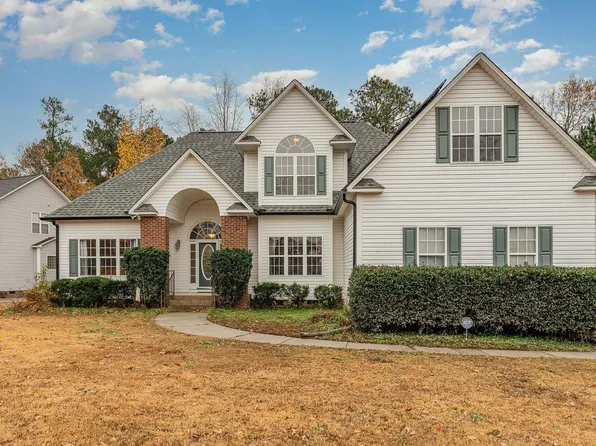 33 Alfred Ct, Raleigh, NC 27603