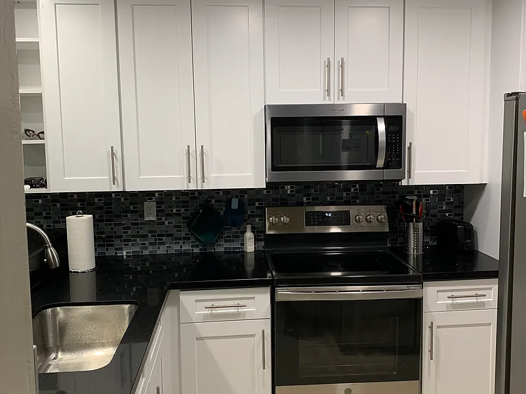 7000 Saranac St #77 — Photo 1
