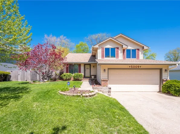 5009 Crestmoor Dr, Des Moines, IA 50310
