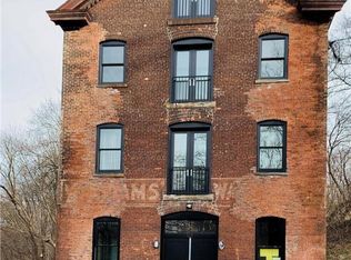 521 13th St #1, Easton, PA 18042