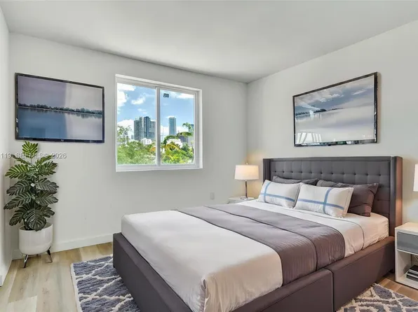 620 SW 10th St APT 305, Miami, FL 33130
