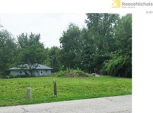 812 SW Jones St, Blue Springs, MO 64015
