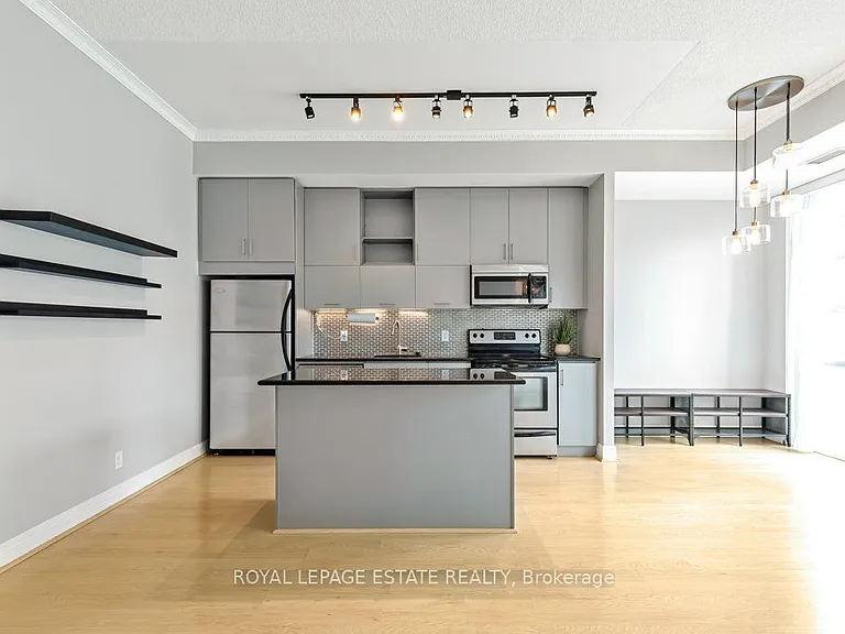 112 George St #S730 — Photo 5
