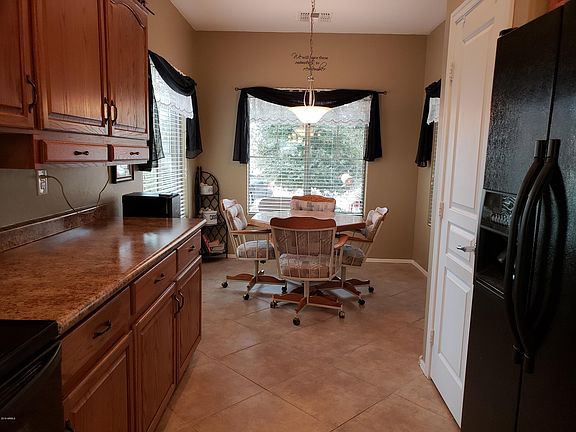 4th image of 33942 N Cobble Stone Dr