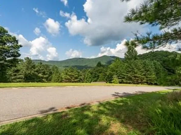 29 Sunset Ct, Blairsville, GA 30512