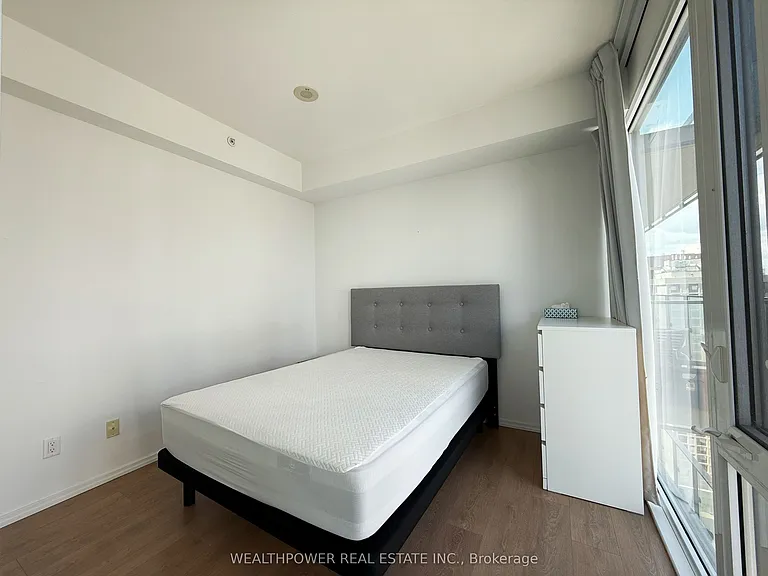 75 Saint Nicholas St #2608 — Photo 10