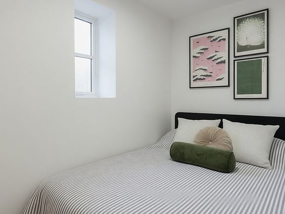 4th image of 1456 N Kedzie Ave APT 1G