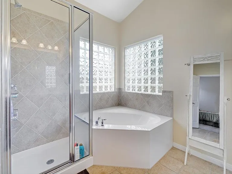2209 Settlers Park Loop — Photo 19