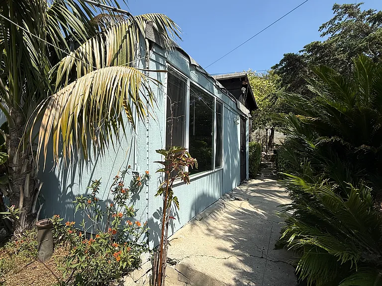 516 N Virgil Ave — Photo 29