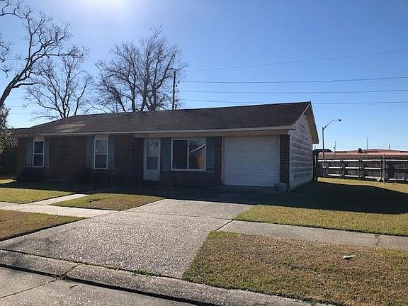 2nd image of 9988 Sunnyside Dr