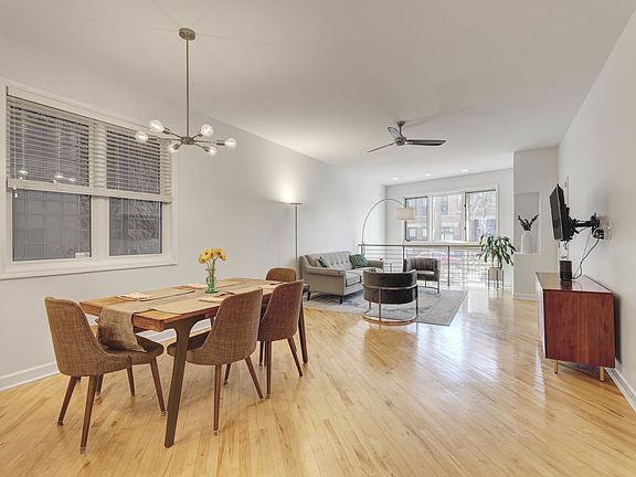 4th image of 1043 N Winchester Ave APT 1