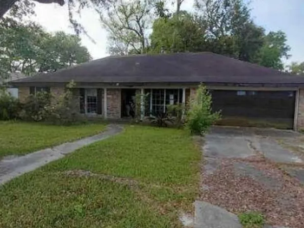 1000 Cherrydale St, Lake Charles, LA 70607