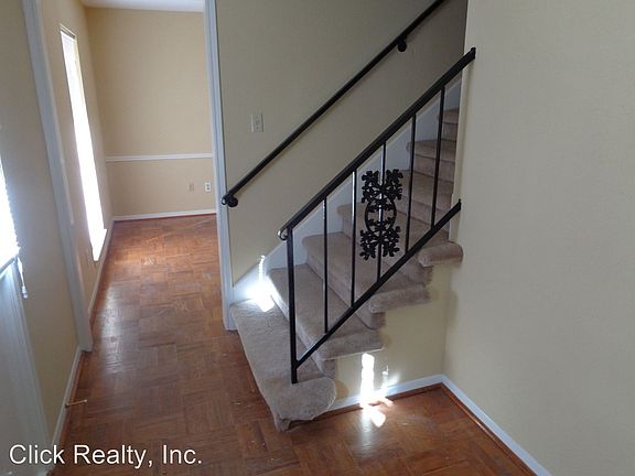 3rd image of 15622 Echo Canyon Dr