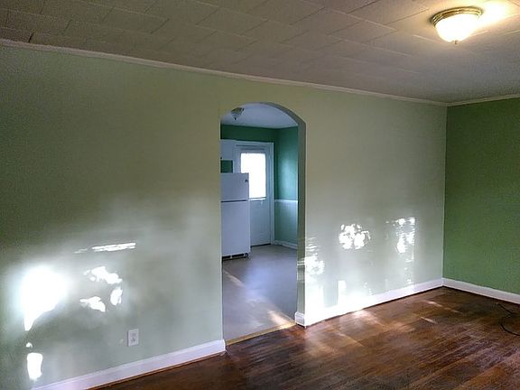 2nd image of 516 Central Ave