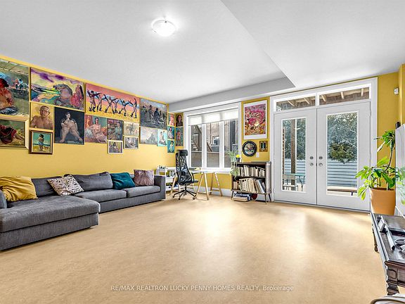 5th image of 62 Hesperus Rd