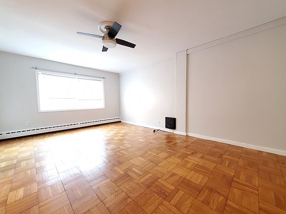 2nd image of 36 Duncan Ave #59E
