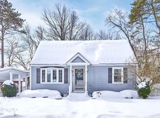 66 Sunset Rd, Dracut, MA 01826