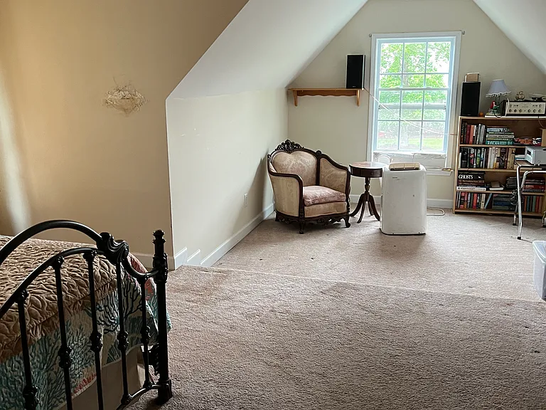 329 Muscari Dr — Photo 8