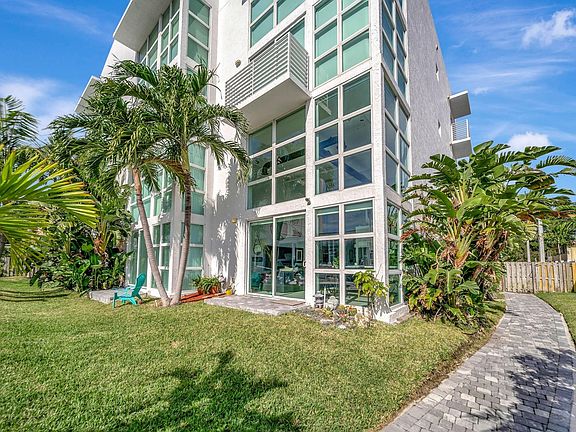 3rd image of 1490 SE 15th Street #101