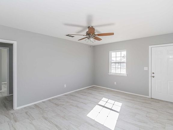 5th image of 3618 NE 16th Ave