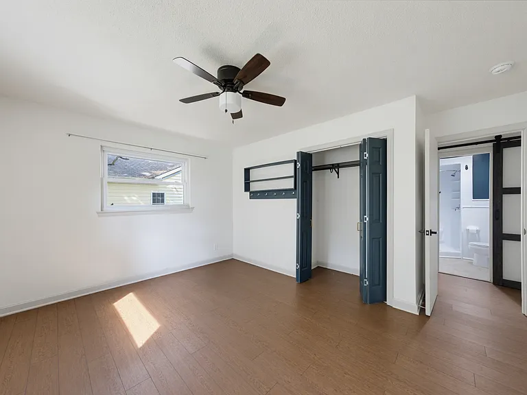3363 Denise St — Photo 17