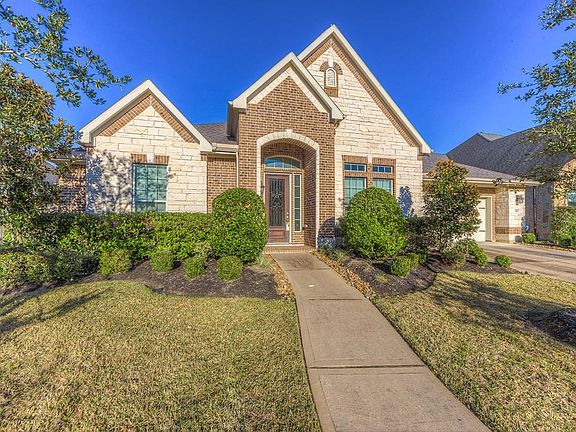 2nd image of 13922 Sunfall Creek Ln