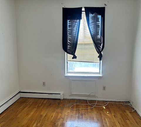 3rd image of 67 Brinkerhoff St #4B