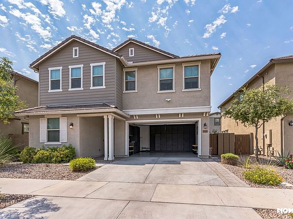 4th image of 1111 E Armstrong Way