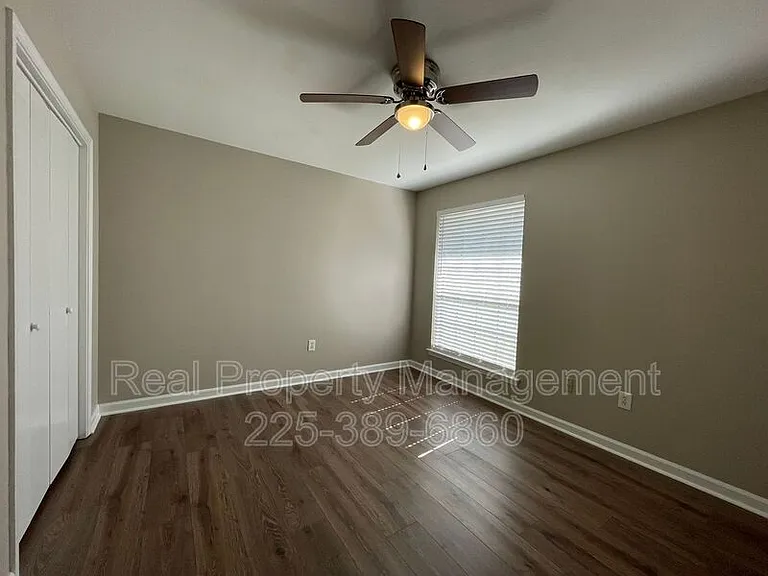 910 W Macci St #18D — Photo 10