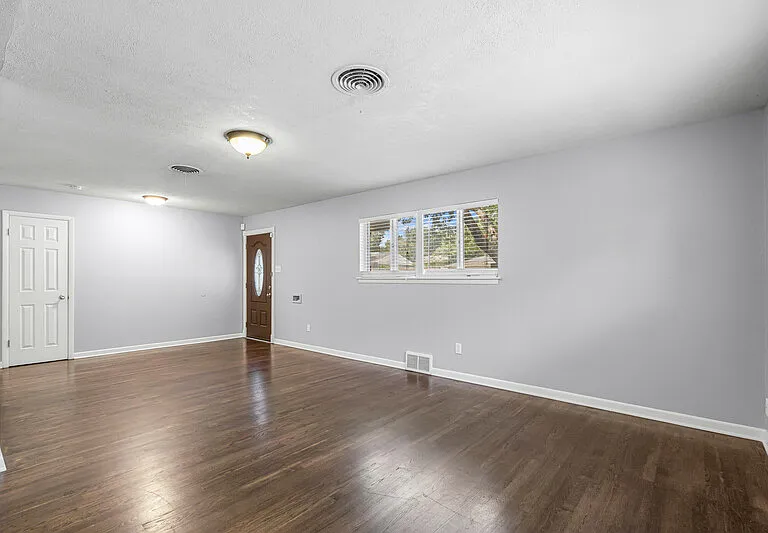 3521 Jeanette Dr — Photo 4