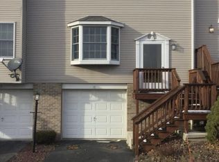 18 Briarwood Way #18, Clarks Summit, PA 18411