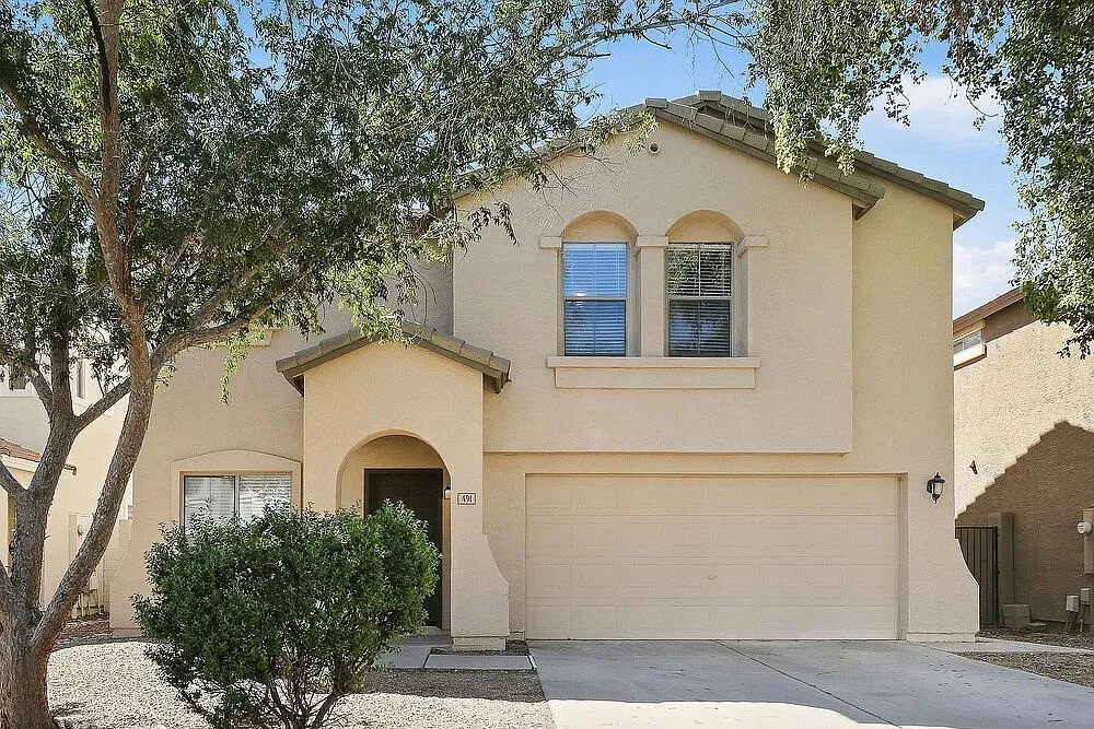 3 bed, 2.5 bath, 1862 sqft, $1,970 — Photo 1