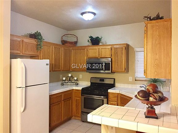 5th image of 1830 N Buffalo Dr Unit 1089