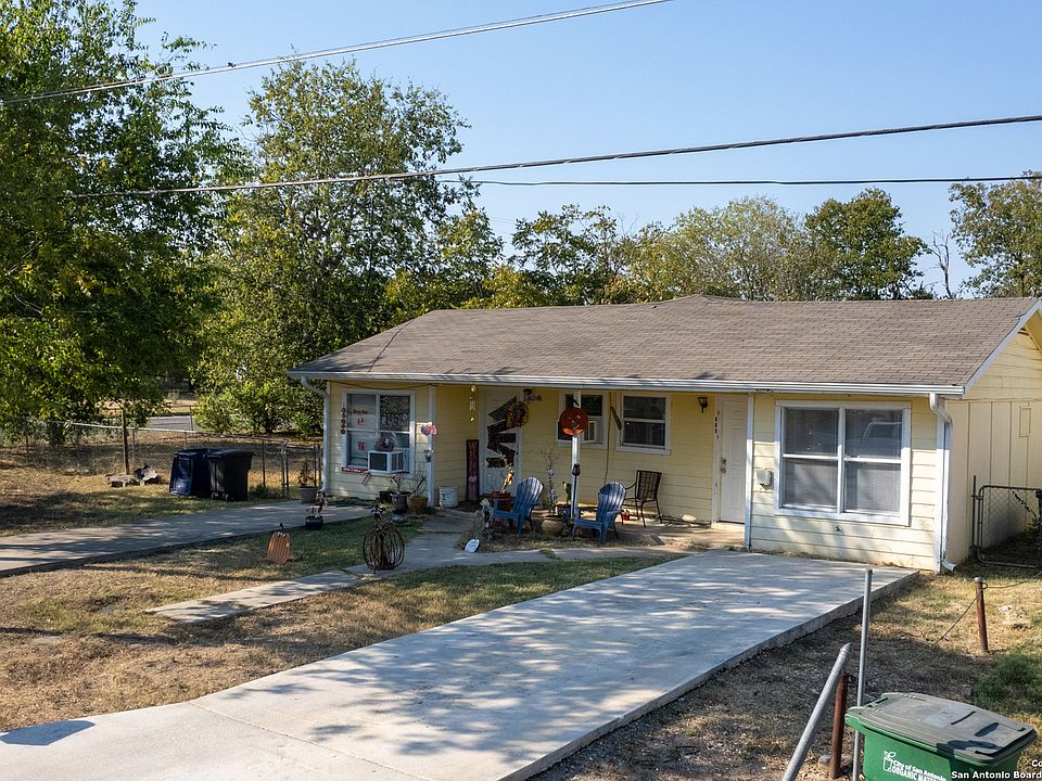 1st image of 807 STERLING ST