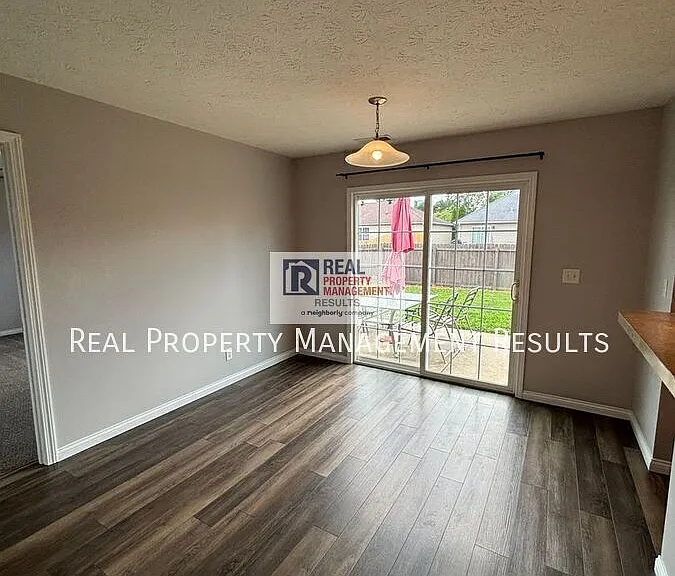 4789 Imperial Dr — Photo 7