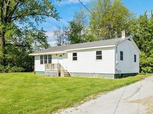 181 Winters Ln, Alburgh, VT 05440