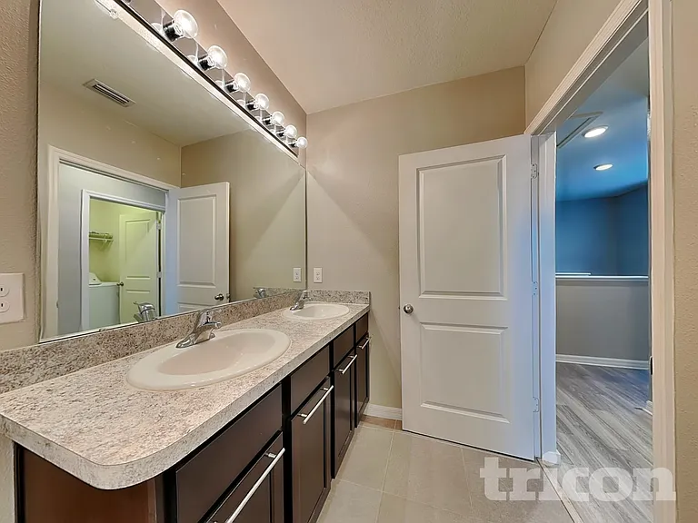 4127 Willow Hammock Dr — Photo 13