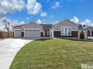 401 White Hawk Rd, Fernley, NV 89408