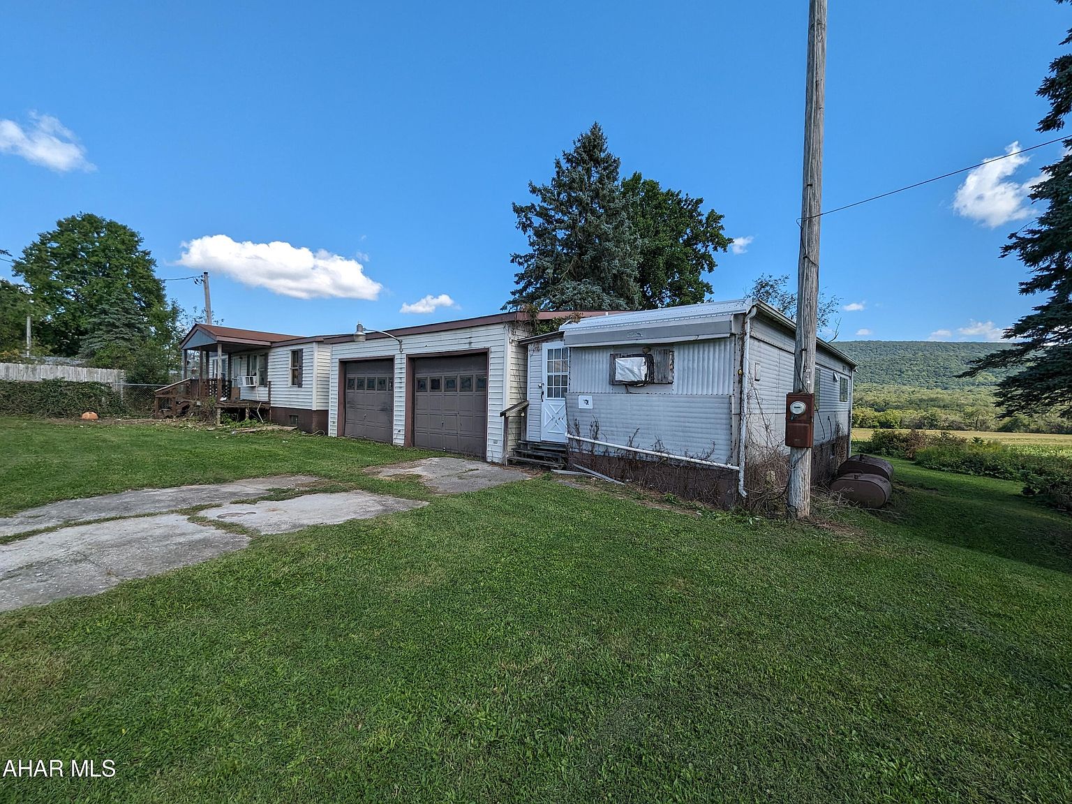 1362 Spang St, Roaring Spring, PA 16673 MLS 73100 Zillow