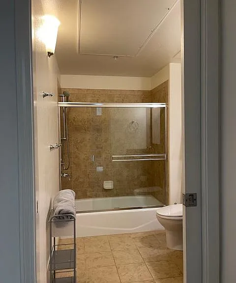 10 Upena Ln #202 — Photo 1
