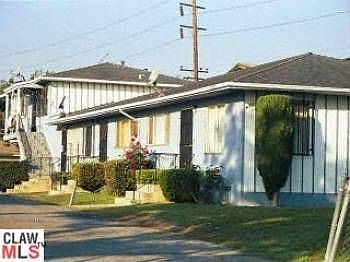 1st image of 459 Edgewood St