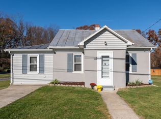 514 F St, Staunton, VA 24401