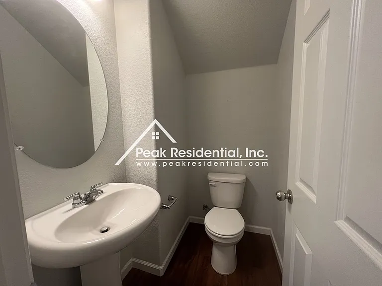 8112 Creeping Willow Ln — Photo 10