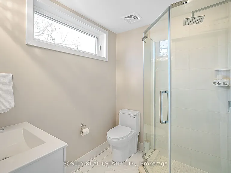 6065 McLeod Rd #316 — Photo 8