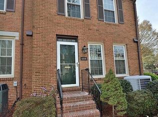 456 W Glebe Rd, Alexandria, VA 22305