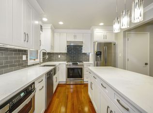 6 Nottingham Ct, Morristown, NJ 07960